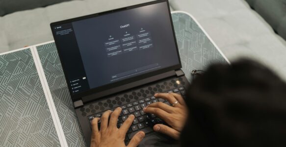 Top AI Tools Every Student Should Be Using to Stay Ahead of the Curve